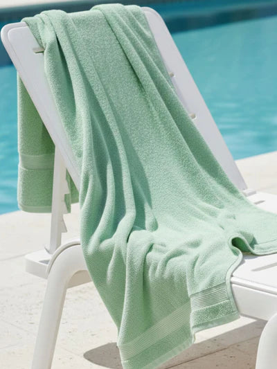 Premium Luxury Pool Towel – Mint Green